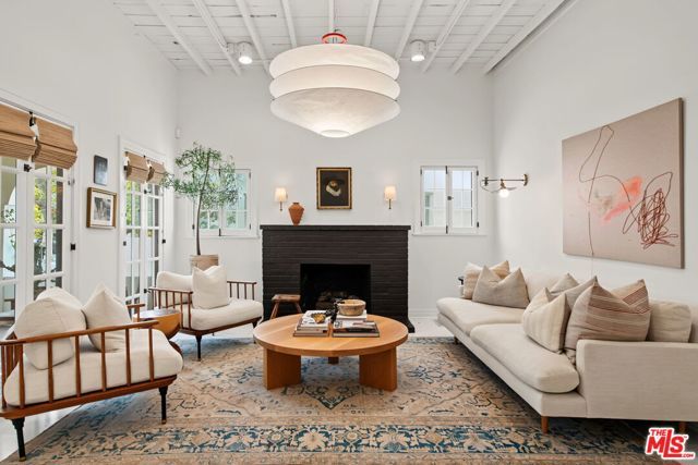 348 N Citrus Avenue, Los Angeles, CA 90036