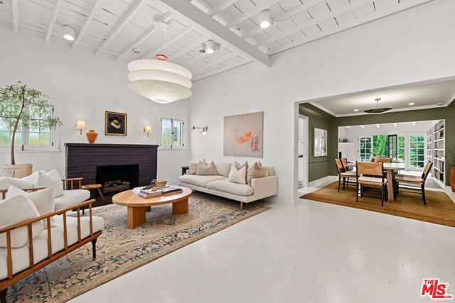 348 N Citrus Avenue, Los Angeles, CA 90036
