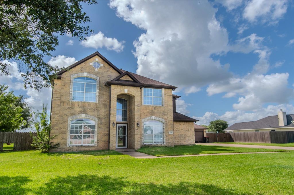 11206 Aaron Way, Needville, TX 77461
