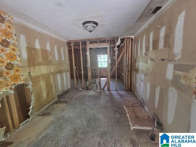 1201 LAKESHORE DRIVE, Anniston, AL 36207