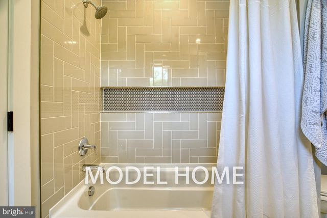 1829 DEER DR, Mclean, VA 22101
