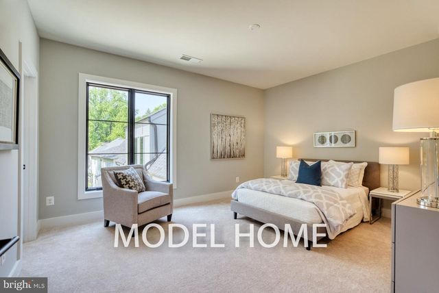 1829 DEER DR, Mclean, VA 22101