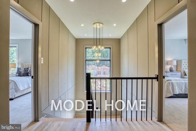 1829 DEER DR, Mclean, VA 22101