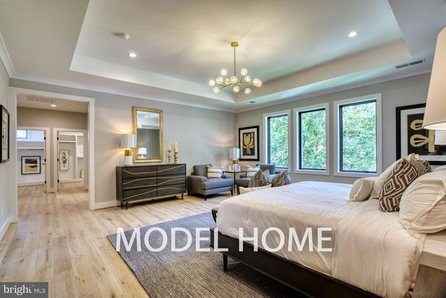 1829 DEER DR, Mclean, VA 22101