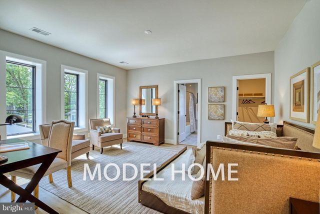 1829 DEER DR, Mclean, VA 22101