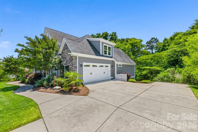 3522 Aqua Point Drive, York, SC 29745