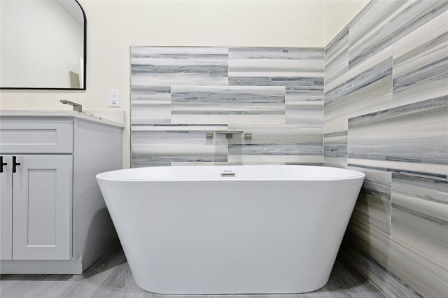 2315 Cedar Street, Pearland, TX 77581