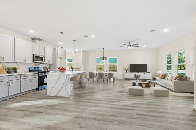 2315 Cedar Street, Pearland, TX 77581