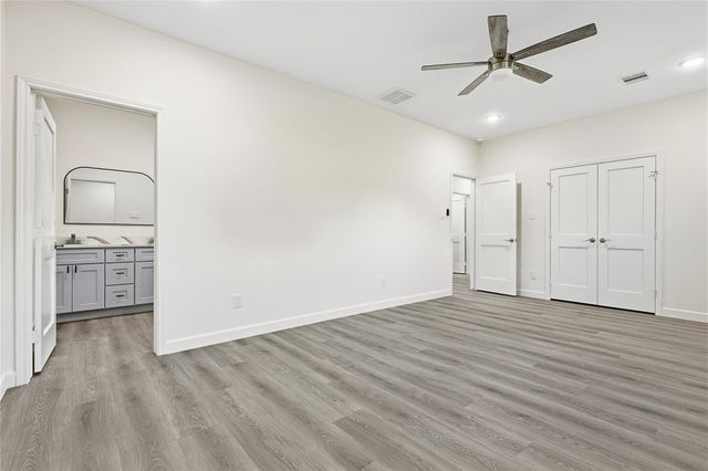 2315 Cedar Street, Pearland, TX 77581