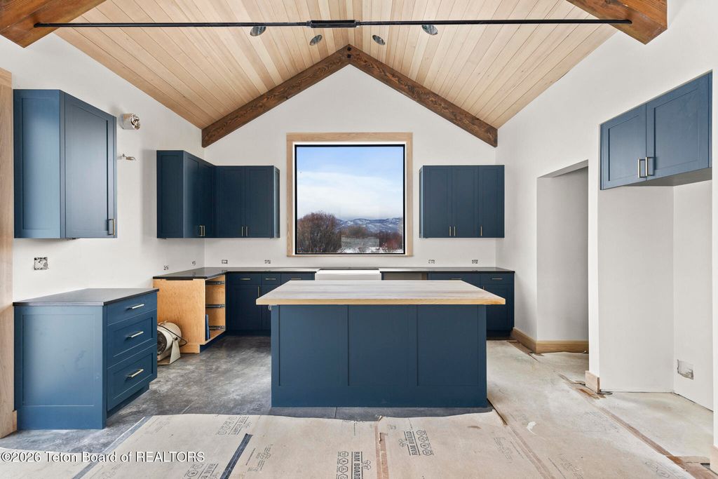 6022 FOX SPRINGS Drive, Victor, ID 83455 photo 17