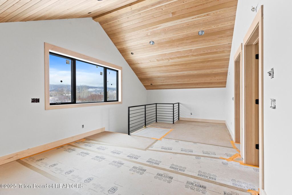 6022 FOX SPRINGS Drive, Victor, ID 83455 photo 28