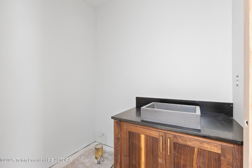 6022 FOX SPRINGS Drive, Victor, ID 83455 photo 32