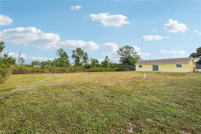 519 Leroy AVE, Lehigh Acres, FL 33972