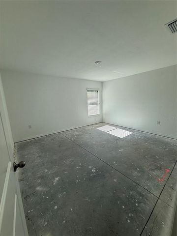 5436 N CHAMBERLAIN BOULEVARD, North Port, FL 34286