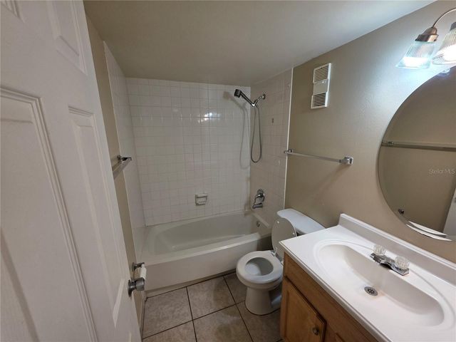 110 CYPRESS WOODS COURT 12C, Deltona, FL 32725