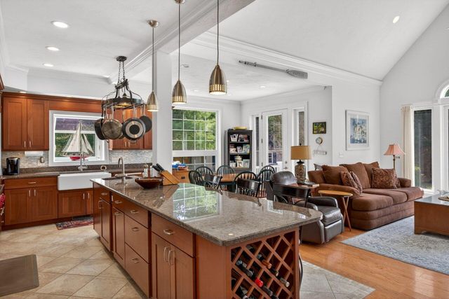 359 Santuit Road, Cotuit, MA 02635