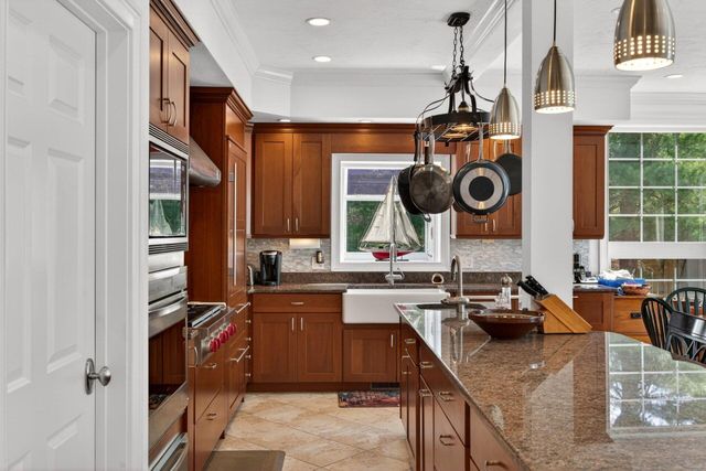 359 Santuit Road, Cotuit, MA 02635