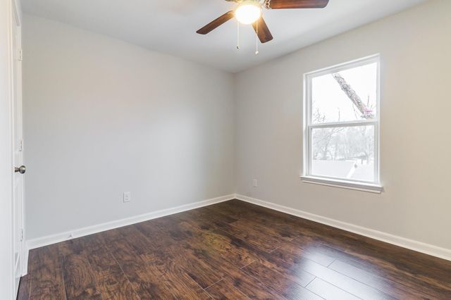 710 Barkley St Street B, Houston, TX 77022