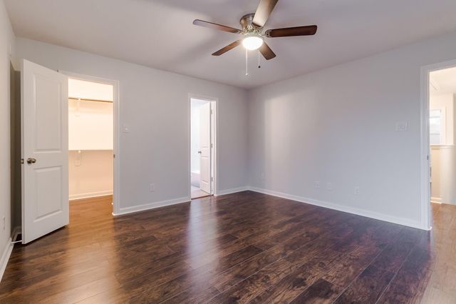 710 Barkley St Street B, Houston, TX 77022