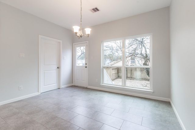 710 Barkley St Street B, Houston, TX 77022