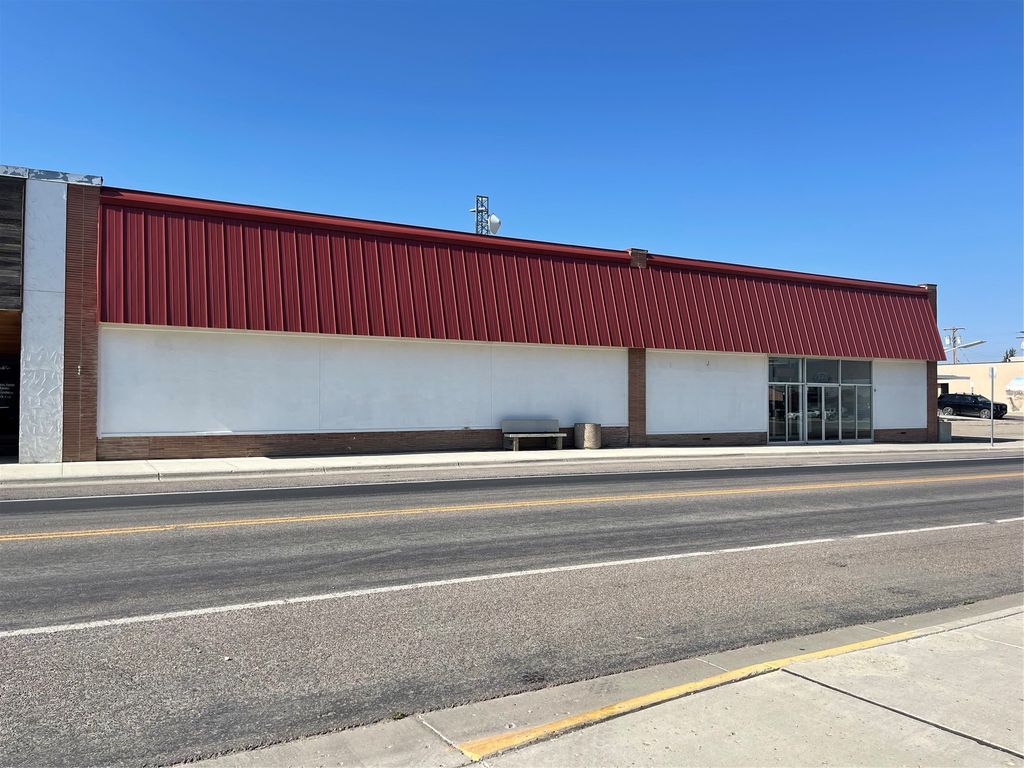 110 E Main Street, Cut Bank, MT 59427