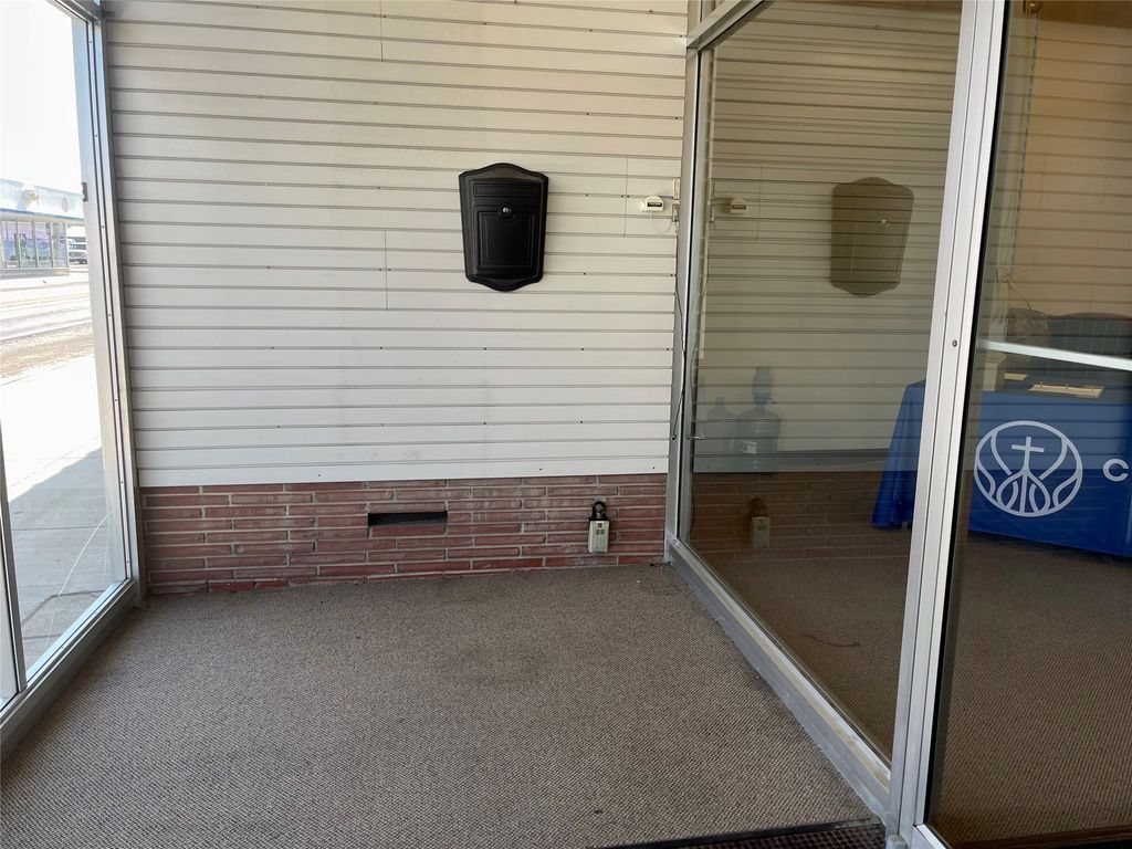 110 E Main Street, Cut Bank, MT 59427 photo 4