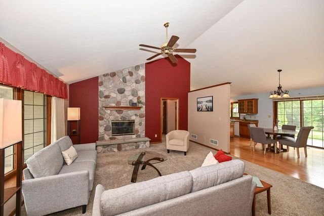 9358 S 33rd STREET, Franklin, WI 53132