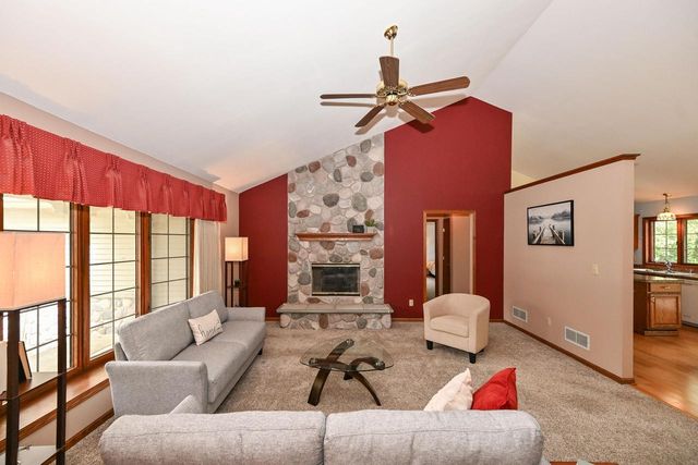 9358 S 33rd STREET, Franklin, WI 53132