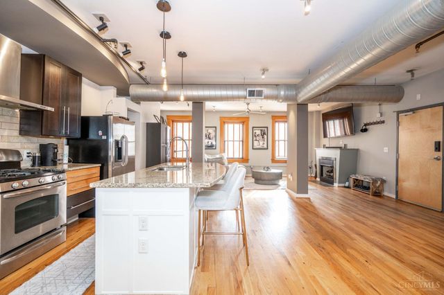 1417 Main Street, Cincinnati, OH 45202