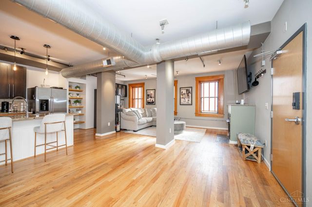 1417 Main Street, Cincinnati, OH 45202