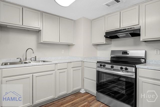 1021 Bacon Road, Hinesville, GA 31313