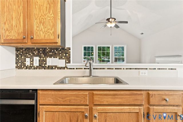 6382 Yellowrose Ln, Mechanicsville, VA 23111