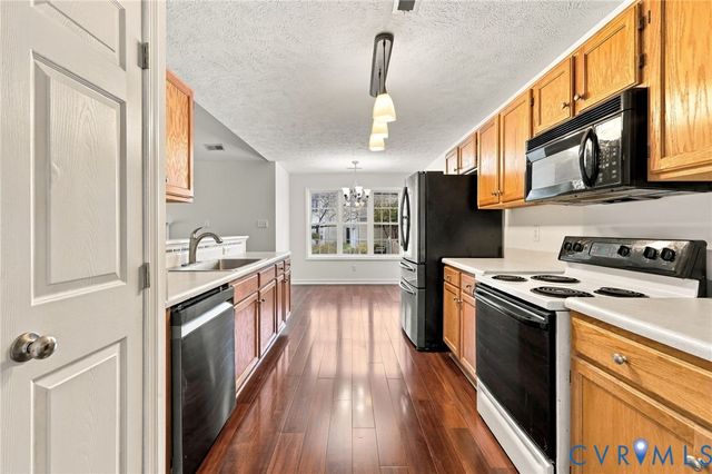 6382 Yellowrose Ln, Mechanicsville, VA 23111