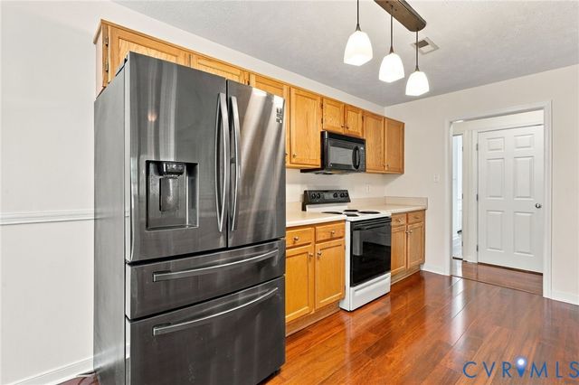 6382 Yellowrose Ln, Mechanicsville, VA 23111
