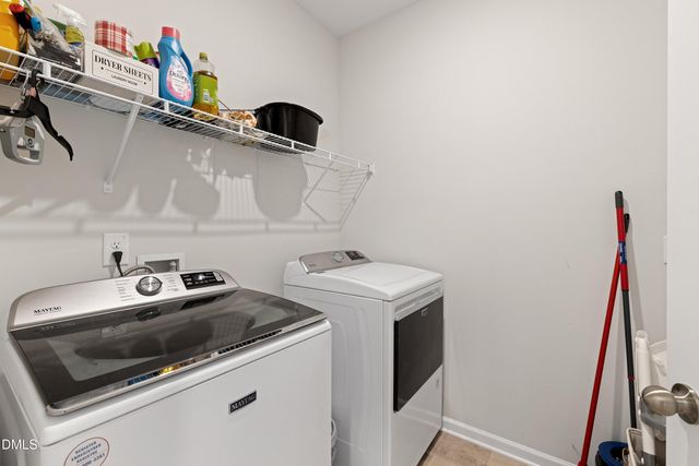 99 Rigsby Avenue, Four Oaks, NC 27524