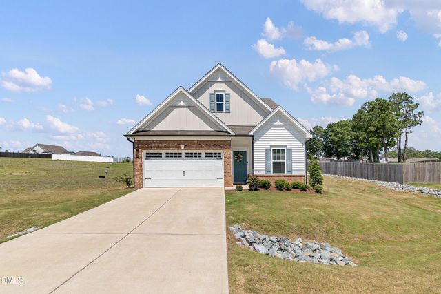 99 Rigsby Avenue, Four Oaks, NC 27524