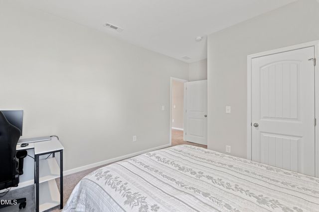99 Rigsby Avenue, Four Oaks, NC 27524
