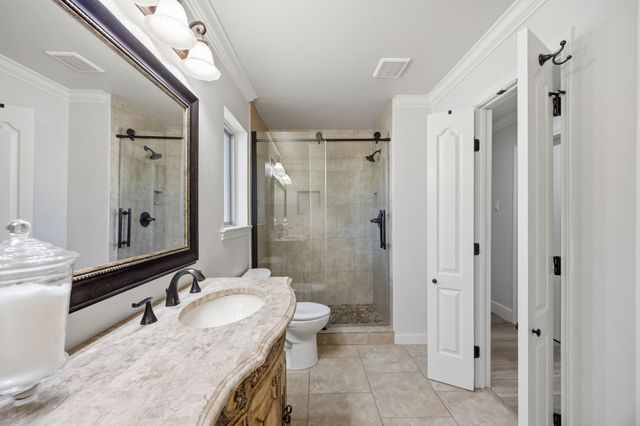 5 Haynes Circle, Terrell, TX 75160