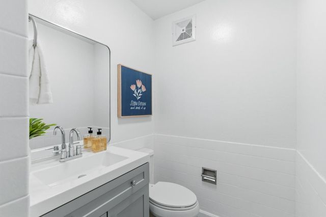 1664 Sixth Avenue, Belmont, CA 94002