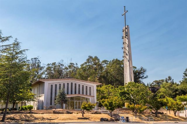 1664 Sixth Avenue, Belmont, CA 94002