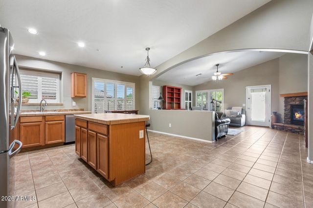 9854 E ROSEMARY Lane, Scottsdale, AZ 85260