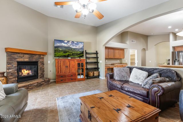 9854 E ROSEMARY Lane, Scottsdale, AZ 85260