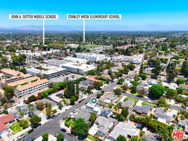 7056 Keokuk Avenue, Winnetka, CA 91306