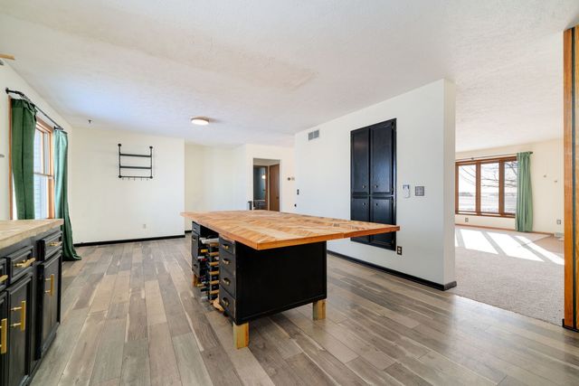 2481 Gleasman Road, Rockford, IL 61103