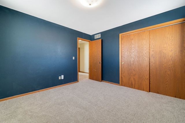 2481 Gleasman Road, Rockford, IL 61103