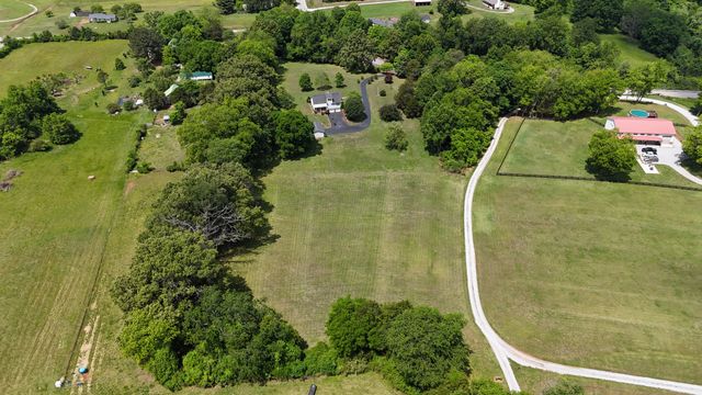 5234 Shellsford Rd, Mcminnville, TN 37110