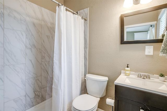 4913 Rutland Avenue, Fort Worth, TX 76133