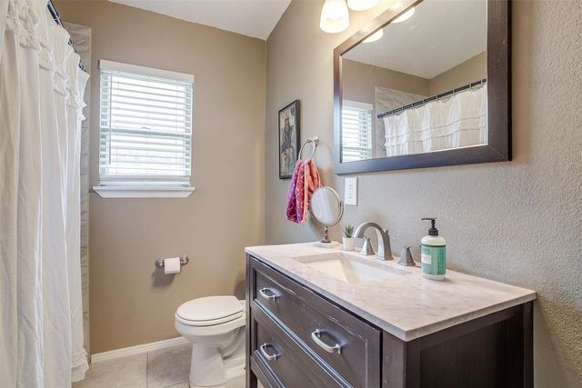 4913 Rutland Avenue, Fort Worth, TX 76133