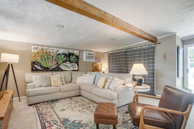 4913 Rutland Avenue, Fort Worth, TX 76133