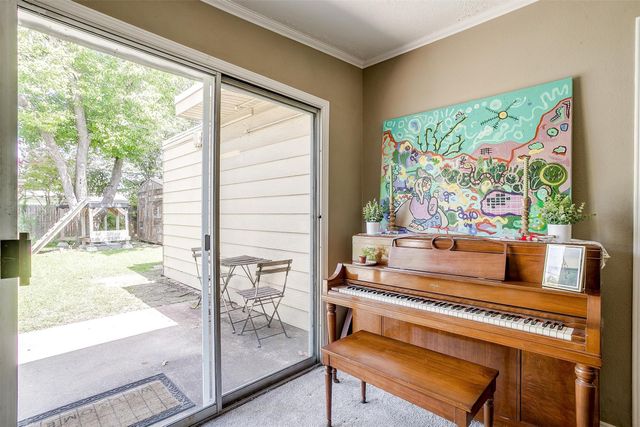 4913 Rutland Avenue, Fort Worth, TX 76133